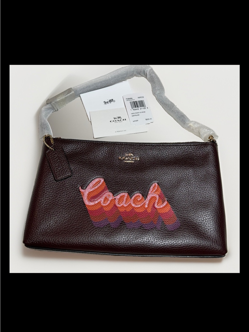 Coach Large Wristlet 25 w/ Neon Script, Oxblood Leather, 2018 Style:(#38686) NWT